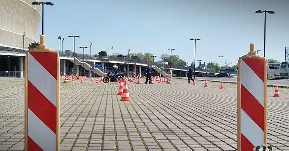 zdjęcie: Wałbrzyski policjant w tym roku również wysoko w wojewódzkim konkursie ruchu drogowego / fot. KMP w Wałbrzychu