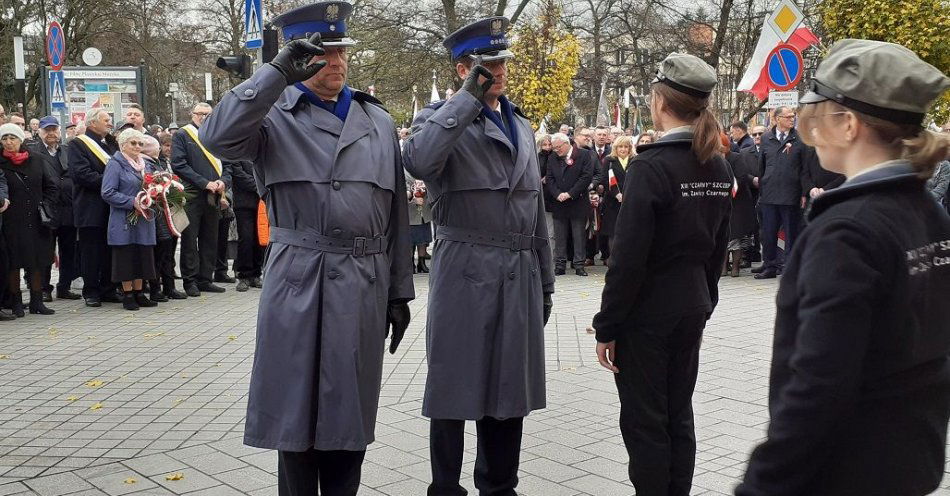 zdjęcie: 104 lata polskiej państwowości – uroczyste obchody w Radomsku / fot. KPP w Radomsku