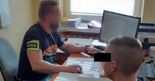 Złodziej jednośladów w rękach mundurowych