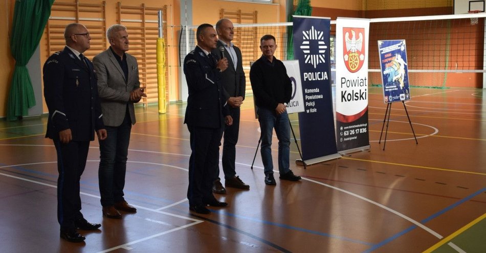 zdjęcie: Zespół Szkół Ekonomiczno-Administracyjnych zwycięzcą grupy A w Kole / fot. KPP Koło