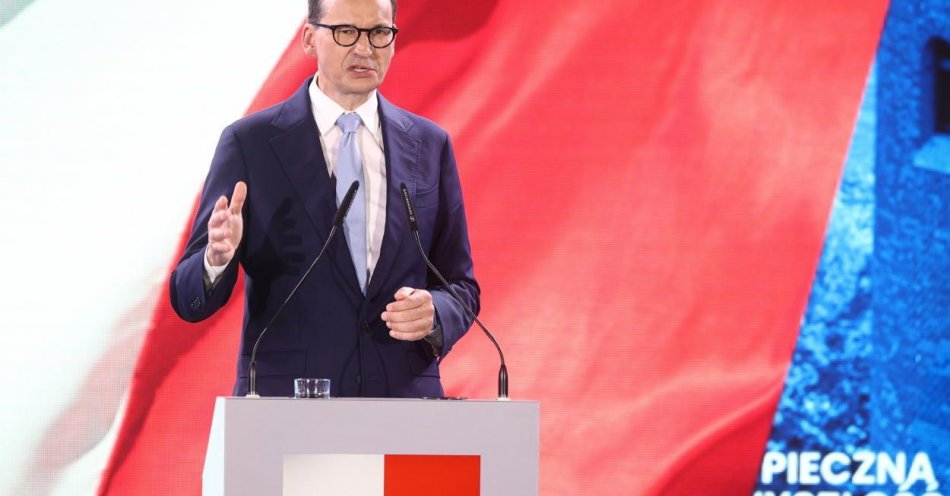 zdjęcie: średnie wynagrodzenie 10 tys. zł na koniec 3. kadencji PiS / fot. PAP