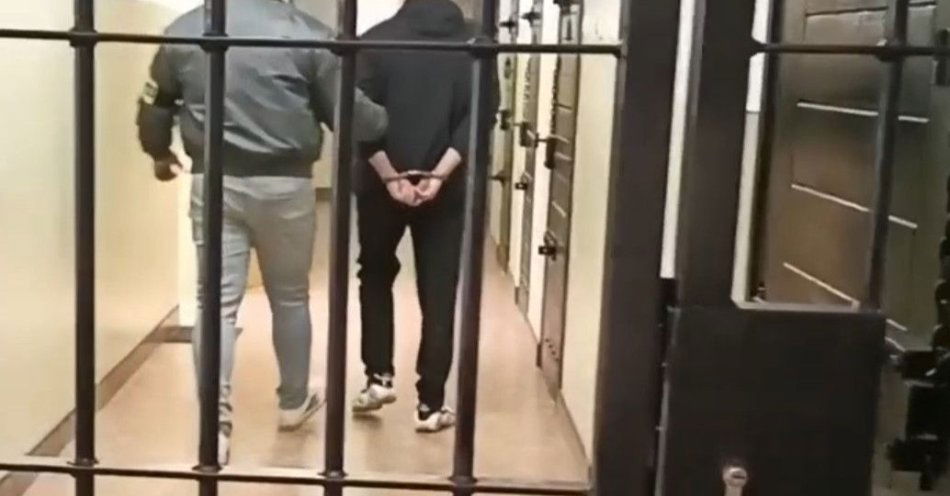 zdjęcie: Ukradł alkohol i ugryzł ochroniarza. Poszukiwany zatrzymany / fot. KPP w Ełku