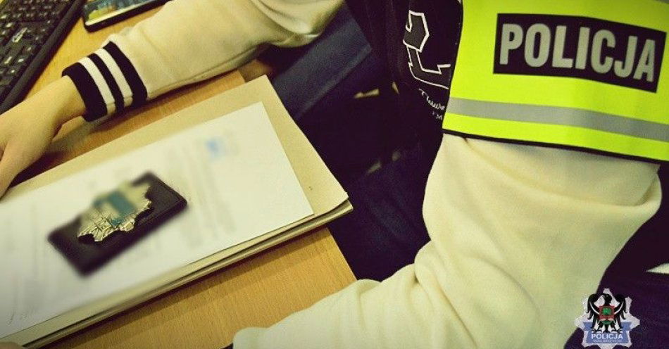 zdjęcie: Wałbrzych: Zatrzymano 24 latka za kradzież perfum w drogerii / fot. KMP w Wałbrzychu