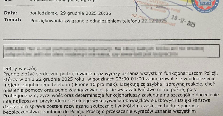zdjęcie: Telefon znaleziony w taksówce wrócił do właścicielki tej nocy / fot. KMP w Szczecinie