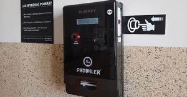 Zweryfikuj swój stan trzeźwości w recepcji ostrowskiej komendy, jeżeli planujesz kierować autem