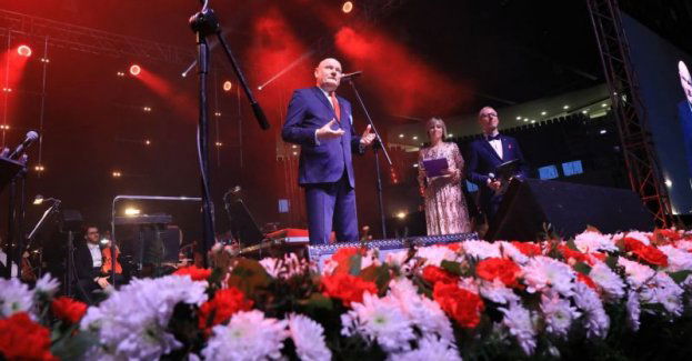 Gwiazdy zaśpiewały dla Torunia