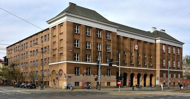 Wojewoda ucieka od odpowiedzialności?