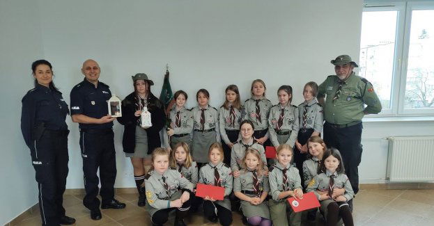 Betlejemskie światełko dla nakielskiej policji