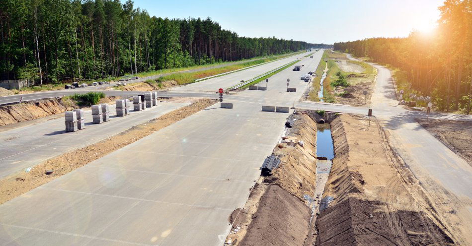 zdjęcie: GDDKiA wybrała wykonawcę rozbudowy DK 22 za Wałczem / v33834565