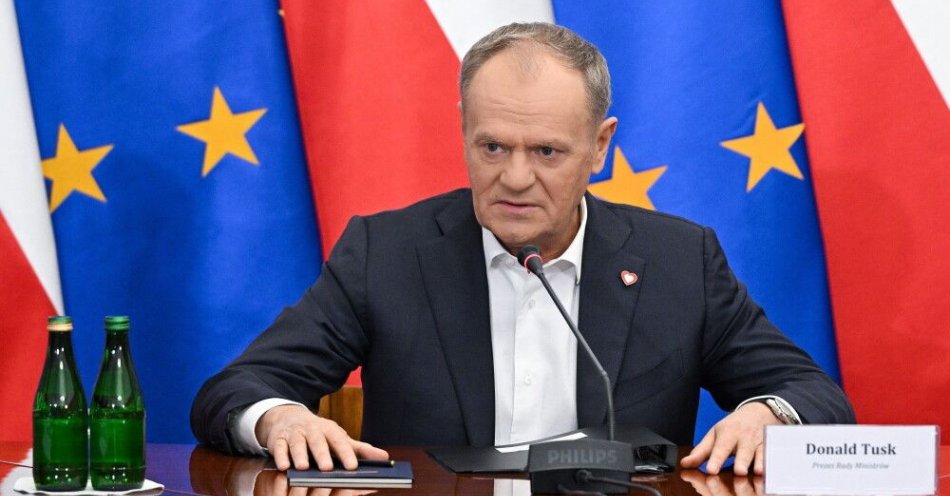 zdjęcie: Premier: od 1 marca ponad 2800 osób ewakuowało się z terenów zagrożonych na Bliskim Wschodzie / Warszawa, 06.03.2026. Premier Donald Tusk przewodniczy spotkaniu Zespołu Koordynacyjnego w sprawie sytuacji na Bliskim Wschodzie, 6 bm. w siedzibie Kancelarii Prezesa Rady Ministrów w Warszawie. (amb) PAP/Radek Pietruszka