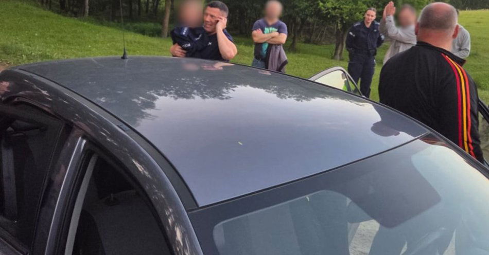 zdjęcie: Szczęśliwy finał poszukiwań 3-latka / fot. KPP w Iławie