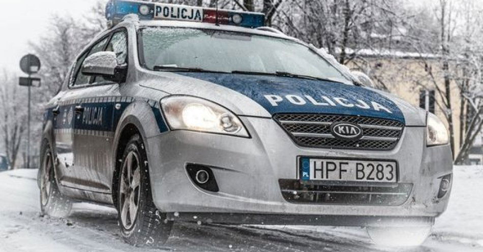 zdjęcie: Sieradzka policja podsumowała świąteczne patrole drogowe / fot. KPP w Sieradzu