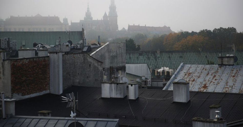 zdjęcie: Gdy zanieczyszczenia powietrza wyczuwamy węchem, znaczy, że jest bardzo źle / fot. PAP