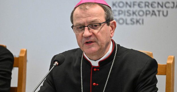 Przewodniczący Episkopatu dla PAP: Kościół przygotowuje plan działania na wypadek kryzysu i wojny