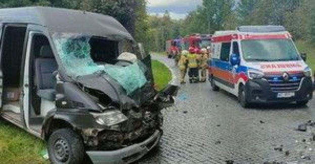 20-letni kierujący bez uprawnień zderzył się z ciężarówką