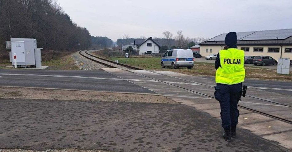 zdjęcie: Policja w Polkowicach wzmacnia patrole wokół torów kolejowych / fot. KPP w Polkowicach