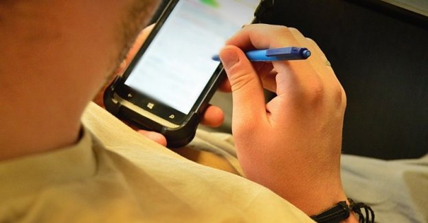 Pierwszy poszukiwany został skazany za kradzież drewna z lasu, drugi za jazdę samochodem pomimo cofniętych uprawnień