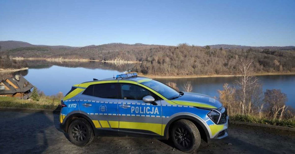 zdjęcie: Jak bezpiecznie zabezpieczyć mieszkanie przed wyjazdem świątecznym / fot. KPP w Ustrzykach Dolnych