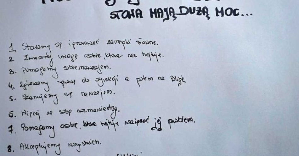 zdjęcie: Sokólskie policjantki i uczniowie mówią stop hejtowi / fot. KPP Sokółka