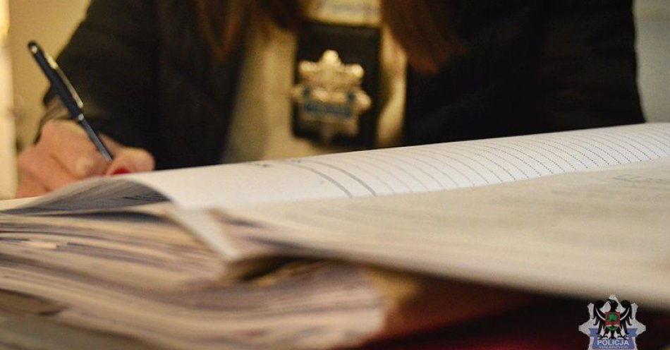 zdjęcie: Oboje unikali stawienia się przed prokuraturą, dlatego zostali zatrzymani / fot. KMP w Wałbrzychu