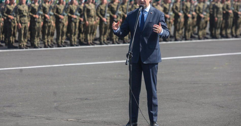 zdjęcie: Polska ma ponad 175 tys. żołnierzy pod bronią / fot. PAP