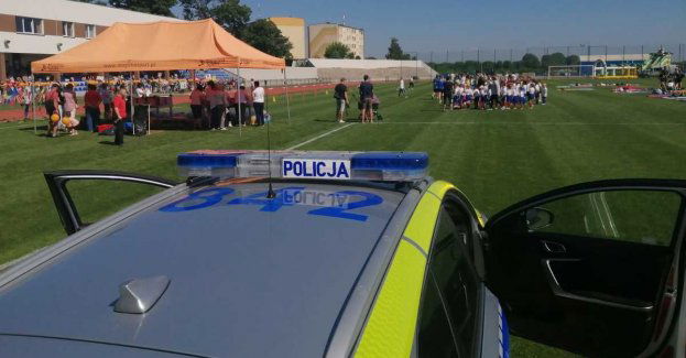 Policjanci na XVII Międzyprzedszkolnej Olimpiadzie Sportowej