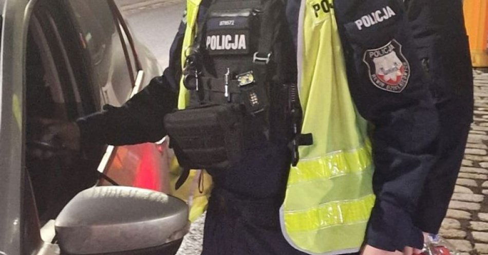 zdjęcie: Bądź trzeźwy bądź widoczny Pakiety zamiast mandatów / fot. KPP w Myśliborzu