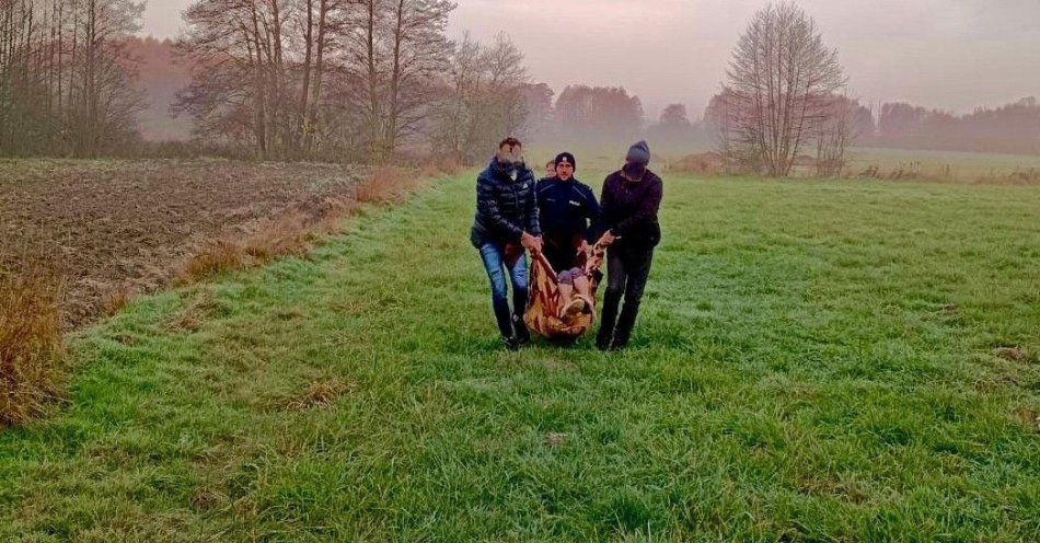 zdjęcie: Schorowana seniorka odnaleziona dzięki szybkiej akcji policji / fot. KPP w Radomsku