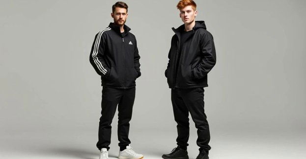 Poszukiwani mężczyźni po kradzieży perfum w Gdyni