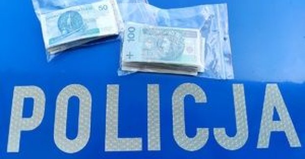 Kryminalni odnaleźli pieniądze wyrzucone przez pomyłkę do kosza