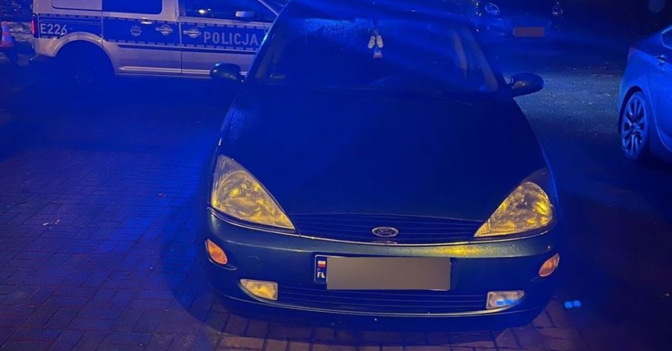 zdjęcie: Promil i dwa zakazy. Kierowca zatrzymany przed dyskoteką / fot. KMP Zielona Góra