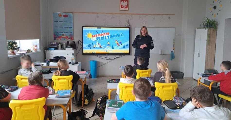 zdjęcie: Milicka policja uczy dzieci bezpiecznych ferii / fot. KPP w Miliczu