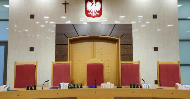 Prokuratura: sędziowie TK Bentkowska i Szostek złożyli zawiadomienie ws. nienawiązania stosunku pracy z pozostałymi wybranymi sędziami
