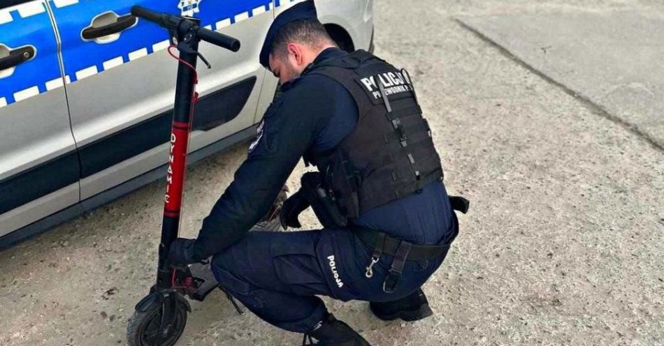 zdjęcie: Policjanci odzyskali skradzioną hulajnogę / fot. KPP Bielsk Podlaski