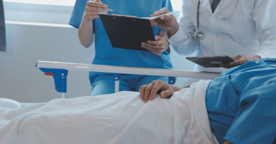 zdjęcie: Szpital wstrzymał przyjęcia na Oddział Onkologiczny / v22877976