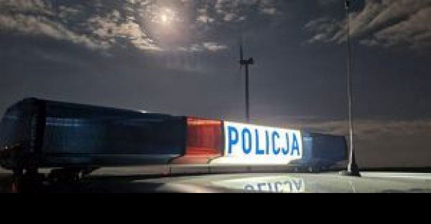 Nie zatrzymał się do kontroli drogowej bo nie miał uprawnień. Po kilku godzinach i tak trafił w ręce policjantów