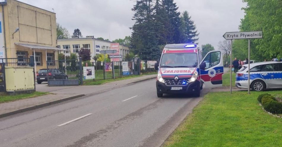 zdjęcie: Zderzenie auta z motocyklem w Radziejowie / fot. KPP w Radziejowie