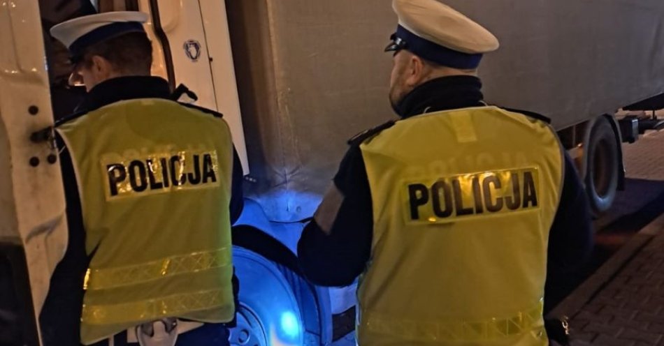 zdjęcie: Posługiwał się cudzą kartą kierowcy. stracił prawo jazdy na 3 miesiące / fot. KMP w Koninie