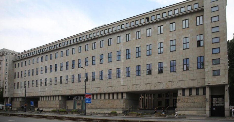 zdjęcie: Sąd Okręgowy w Warszawie podtrzymał postanowienie o umorzeniu śledztwa ws. „afery maseczkowej” / fot. PAP