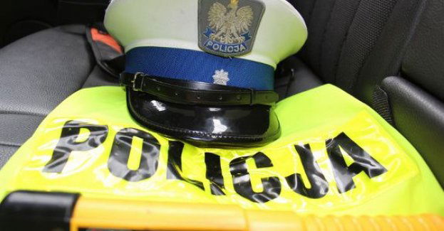 Nietrzeźwi kierujący. Jeden zatrzymany dzięki obywatelskiemu zgłoszeniu, drugi wpadł podczas kontroli drogowej