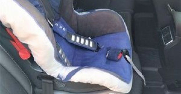 Dziecko w aucie. Podpowiadamy na co zwrócić uwagę i o czym pamiętać