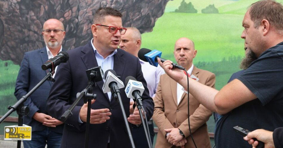 zdjęcie: Na usunięcie skutków wrześniowej powodzi trzeba pięciu lat / fot. PAP
