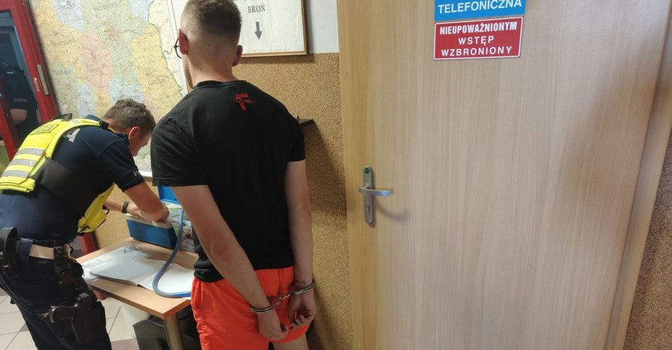 zdjęcie: Policjanci w walce z łamiącymi sądowe zakazy kierowania / fot. KPP Wschowa