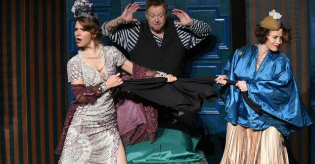 W Teatrze – słodkie kłamstewka…