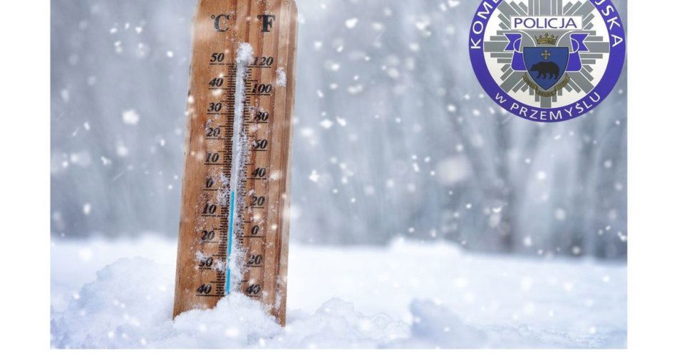 zdjęcie: Policja apeluje Pomóż osobom narażonym na wychłodzenie / fot. KMP w Przemyślu