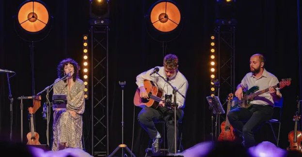 Dołącz do niezwykłej muzycznej podróży z zespołem Ponad Chmurami!