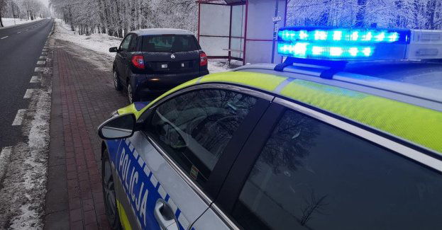 Kierował czterokołowcem bez uprawnień i tłumaczył się dowodem osobistym