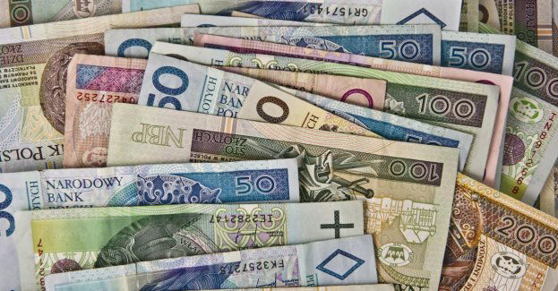 Wśród jesiennych wydatków Polaków znalazły się te związane z edukacją, w tym nauką dziecka