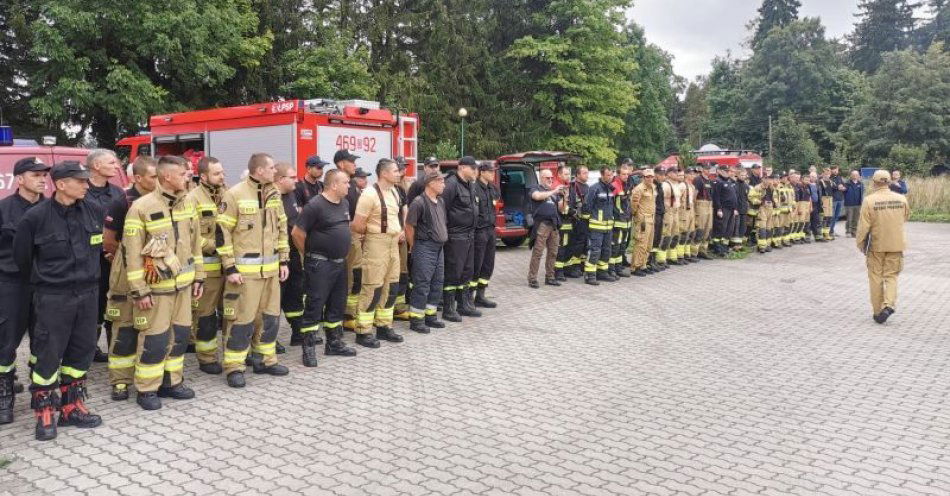 zdjęcie: Pożar na terenie Karłowa – na szczęście to tylko ćwiczenia / fot. KPP w Kłodzku