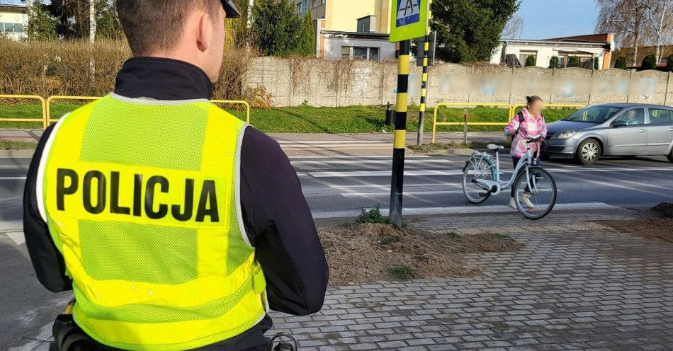 zdjęcie: Tuchola: policja w akcji Bezpieczny pieszy poprawia bezpieczeństwo / fot. KPP w Tucholi
